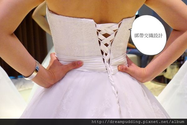 茱莉亞精品婚紗體驗，夢幻白紗篇│台中茱莉亞精品婚紗分享