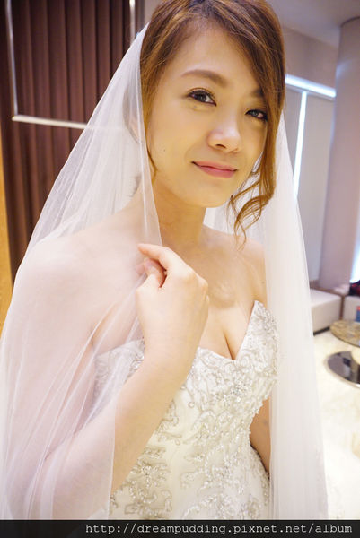 茱莉亞精品婚紗體驗，夢幻白紗篇│台中茱莉亞精品婚紗分享