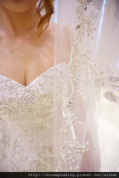 茱莉亞精品婚紗體驗，夢幻白紗篇│台中茱莉亞精品婚紗分享