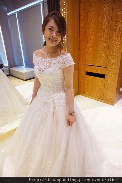 茱莉亞精品婚紗體驗，夢幻白紗篇│台中茱莉亞精品婚紗分享