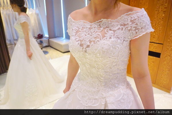 茱莉亞精品婚紗體驗，夢幻白紗篇│台中茱莉亞精品婚紗分享