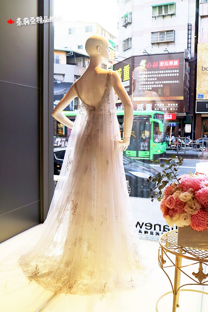台中茱莉亞極致美的婚紗推薦，女孩兒夢寐
