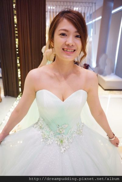 台中茱莉亞精品婚紗體驗