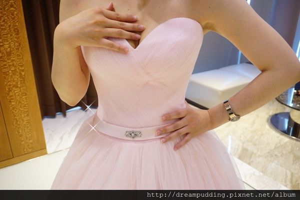 台中茱莉亞精品婚紗體驗