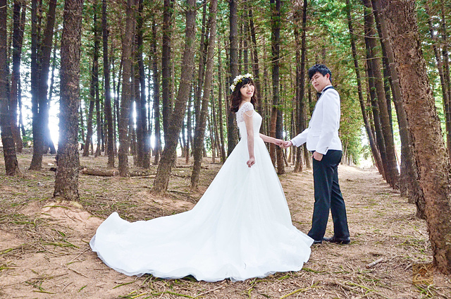 那些年我們一起拍過浪漫唯美的婚紗│台中茱莉亞精品婚紗分享