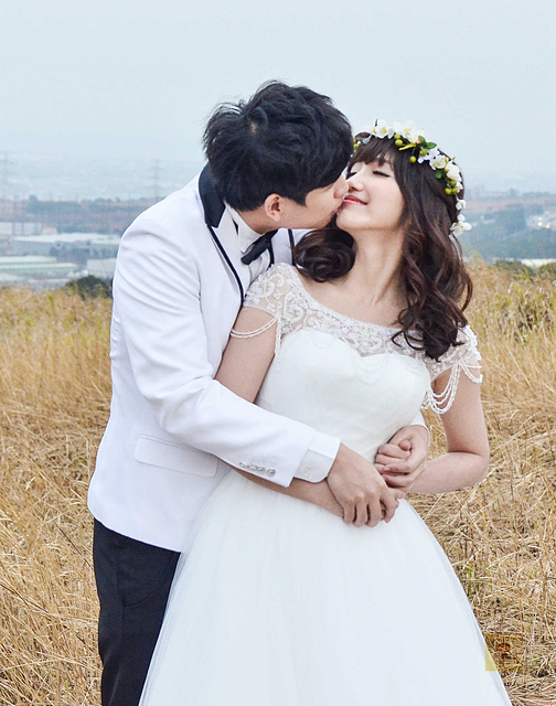 那些年我們一起拍過浪漫唯美的婚紗│台中茱莉亞精品婚紗分享