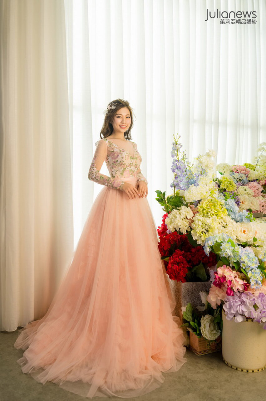 台中婚紗推薦-茱莉亞婚紗-禮服單租